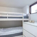 Prázdninový dům 6 Person In Sjolund-by Traum